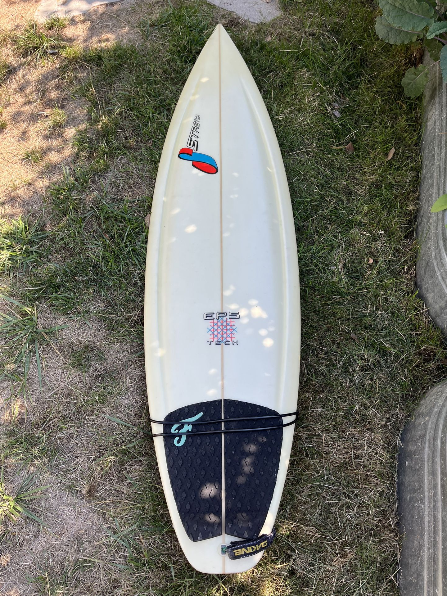 Stretch Surfboard 'The Sword' 6' 2" - $425 (NE Portland)