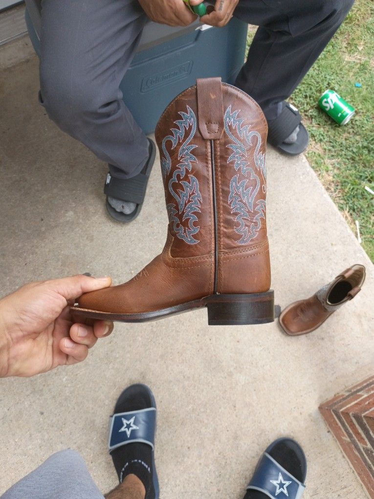 Twin Star Boots Leather Size 11 Kids
