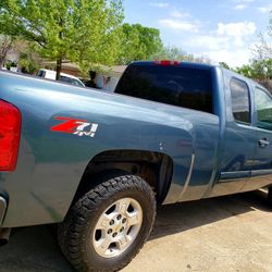2009 Chevy Silverado 1500 Z71 4x4 Clean Title 