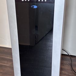 Portable air conditioner - 14,000 BTU