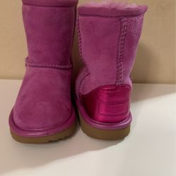 Girl UGG Boots