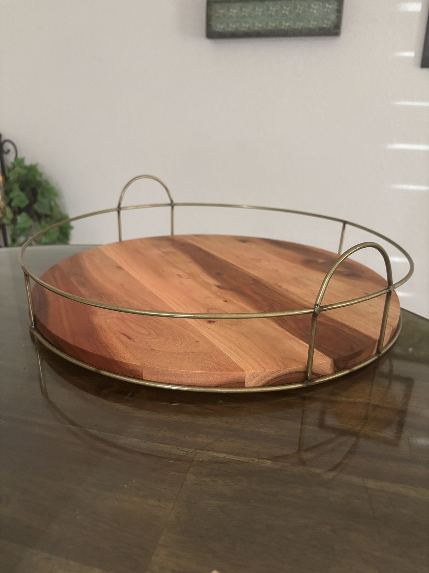 Heavy Wood Round Organizer