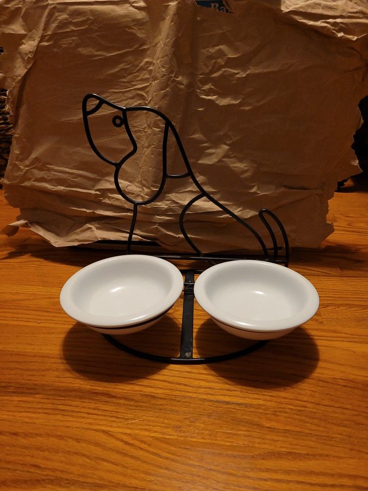 Metal Sculptural Dog Puppy Feeder w/ Ceramic Food & Water Bowls
