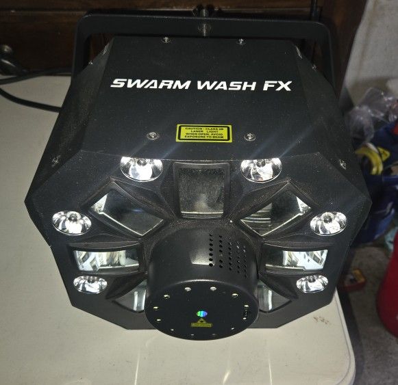 Chauvet DJ Swarm Wash FX
