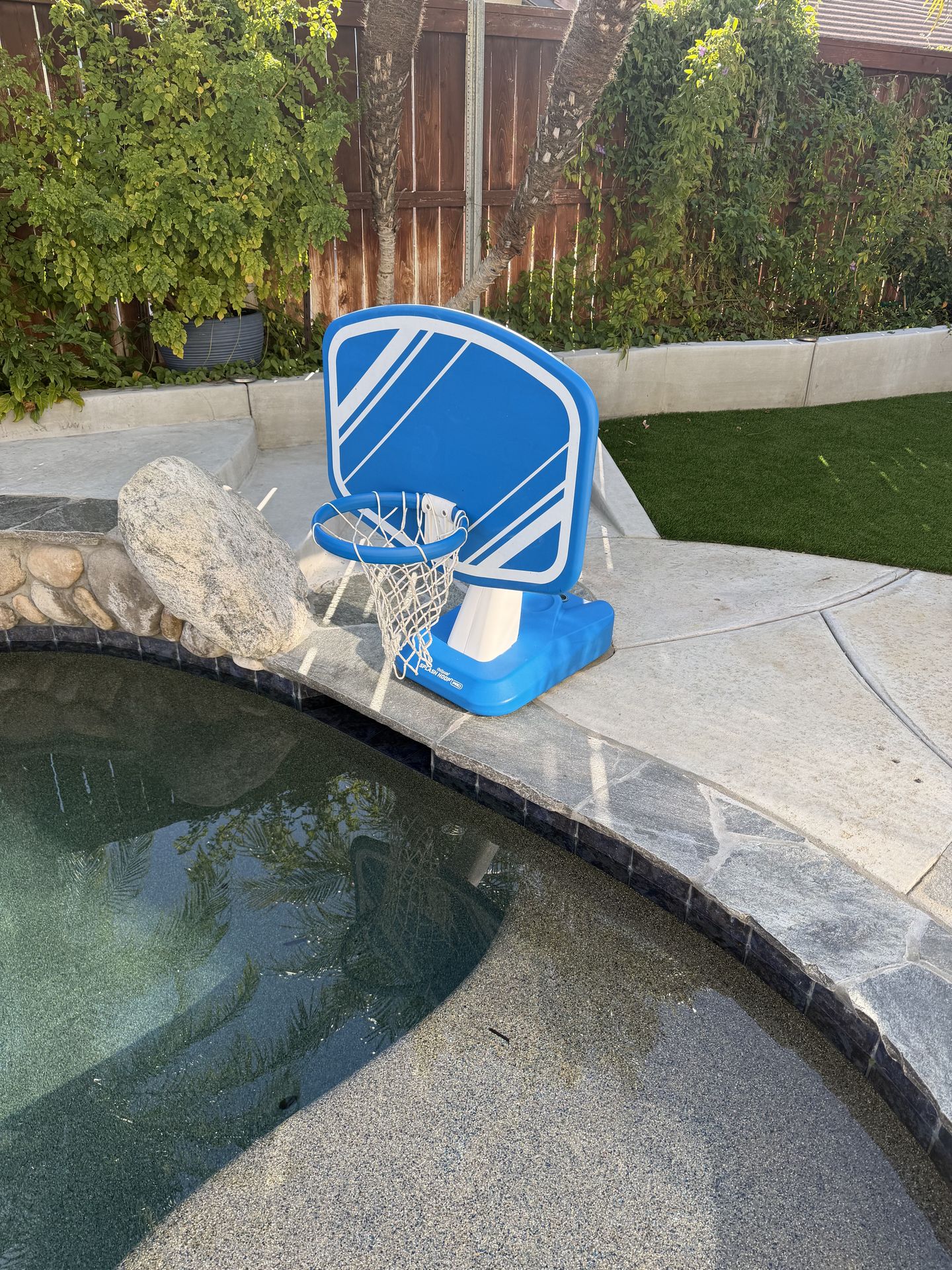 Pool basketball hoop