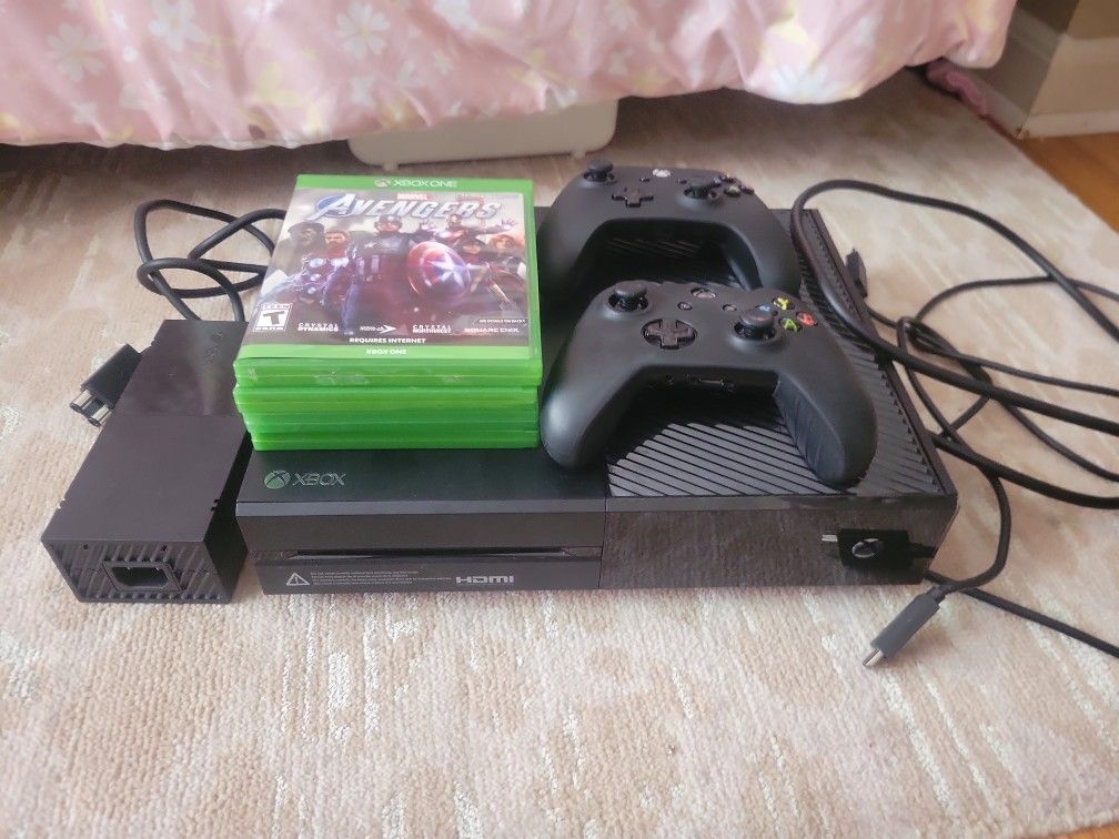 XBOX One System W/ Games and Controllers