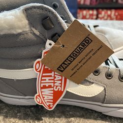 RARE FUR VANS Size 8,  Vans SK8-HI Top Sherpa Drizzle Grey Suede, New !
