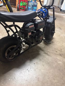 $300 mini bike it runs no brakes