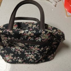 Purse. Flowered Print 