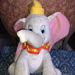 Disneyland Dumbo Plushy
