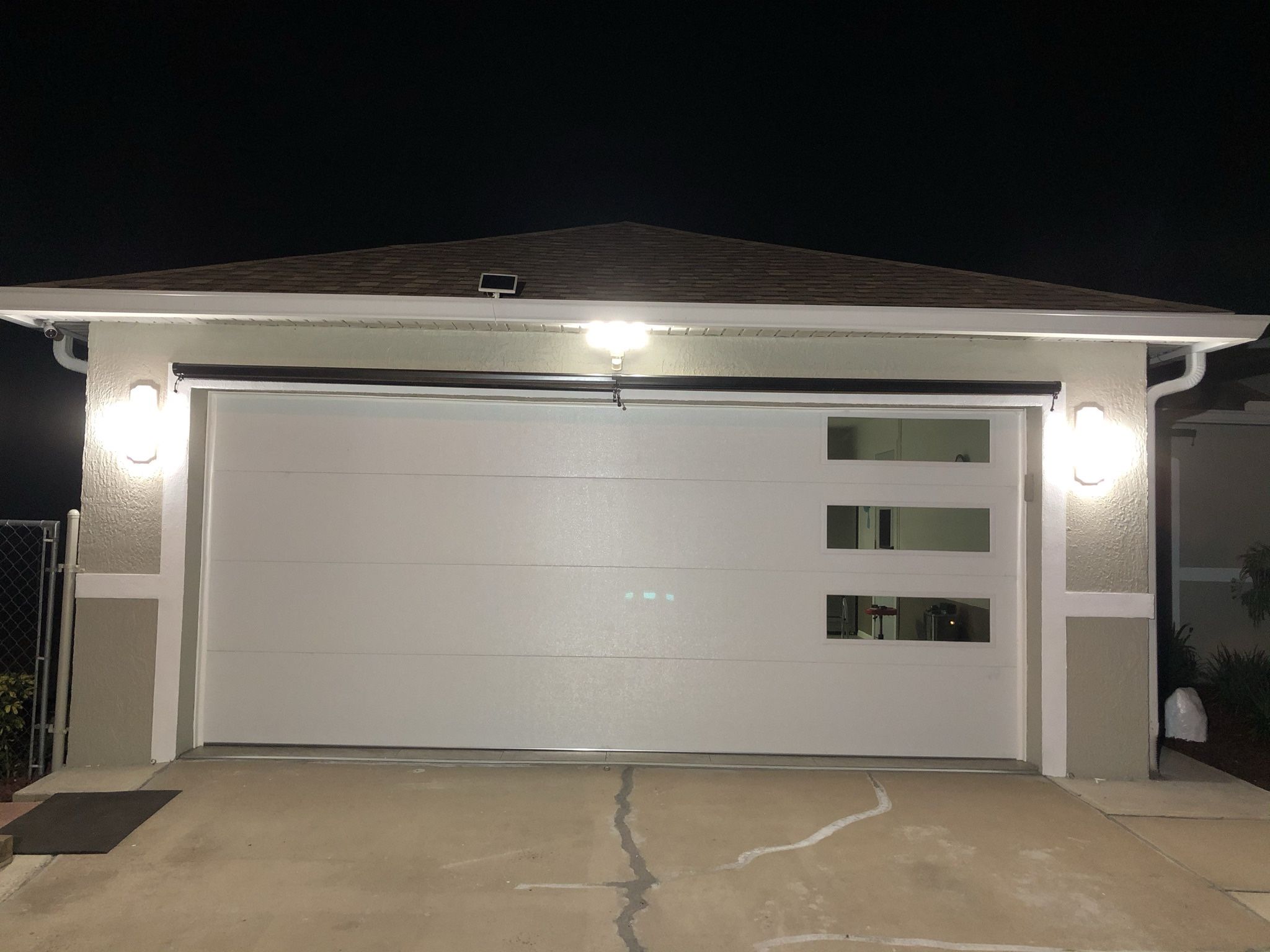 Garage Door Modern New