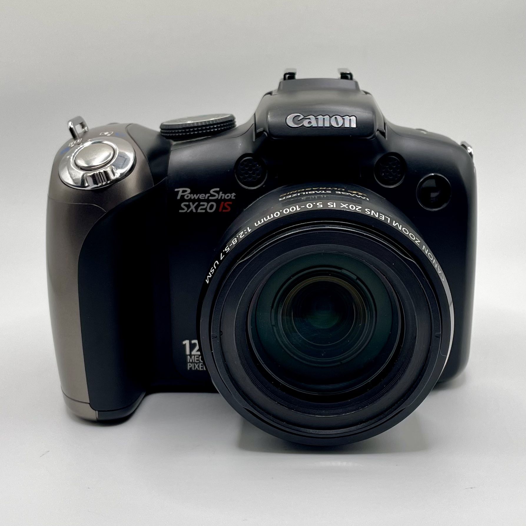 Canon Powershot SX20 IS 12 MP Digital Camera
