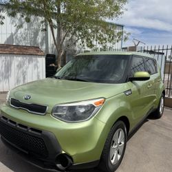2015 Kia Soul 4dr Crossover 6A Price $5,250 Mileage 136,288