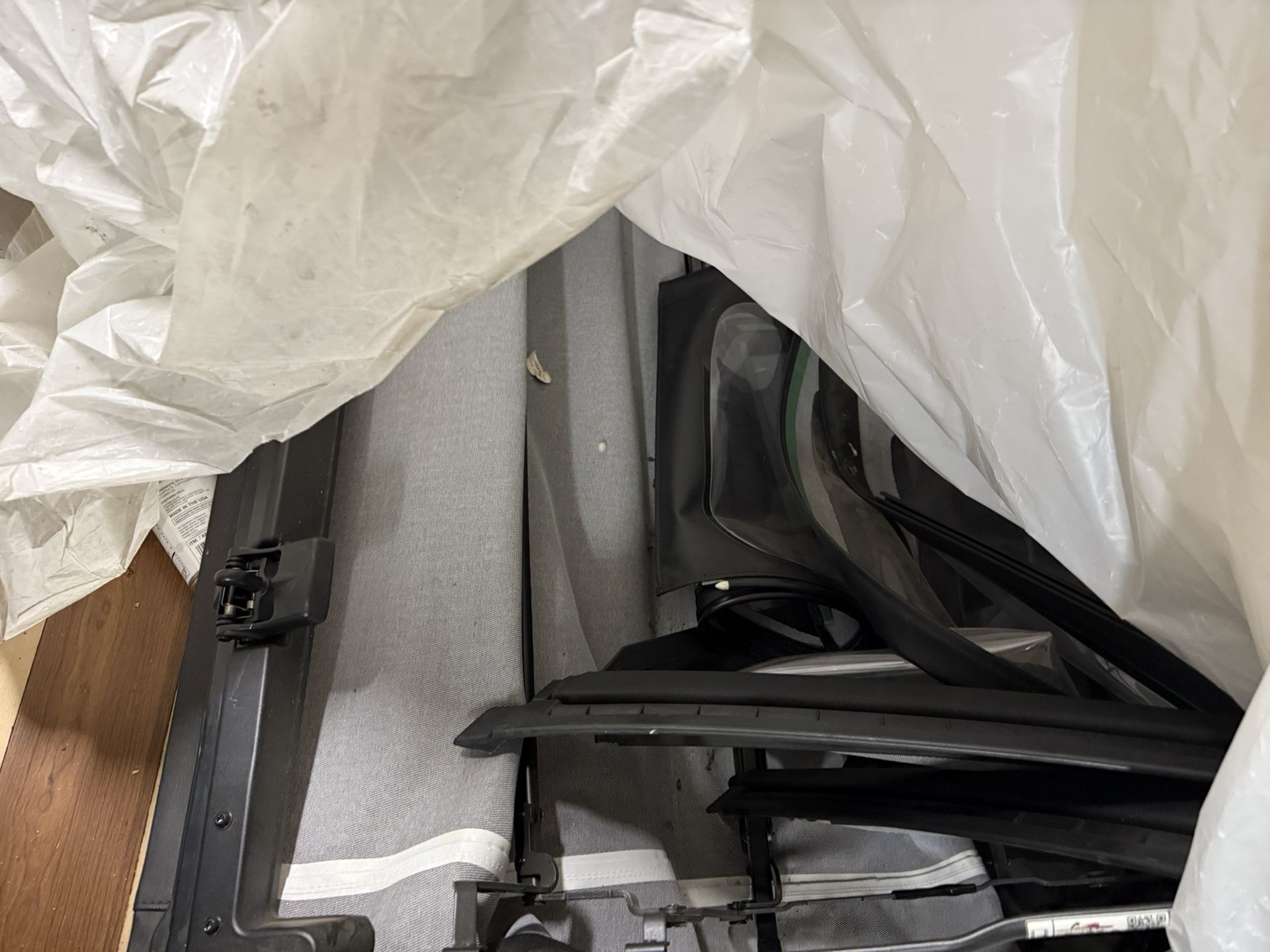Jeep Wrangler 4 Door Soft Top 2019and Up