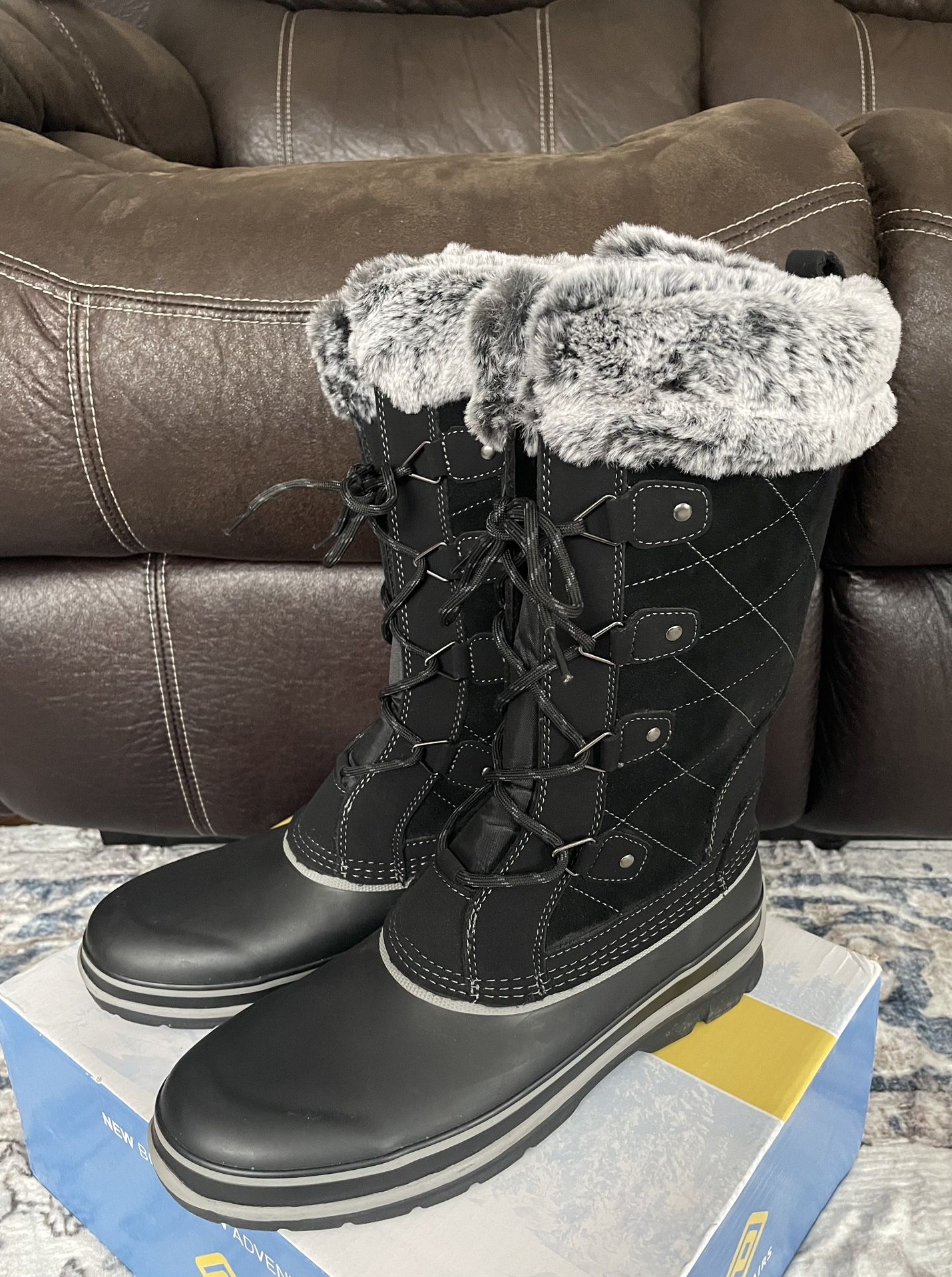 New Women’s Khombu Snow Boots 