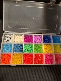 Pony Bead Set with Letter Beads in Storage Case
