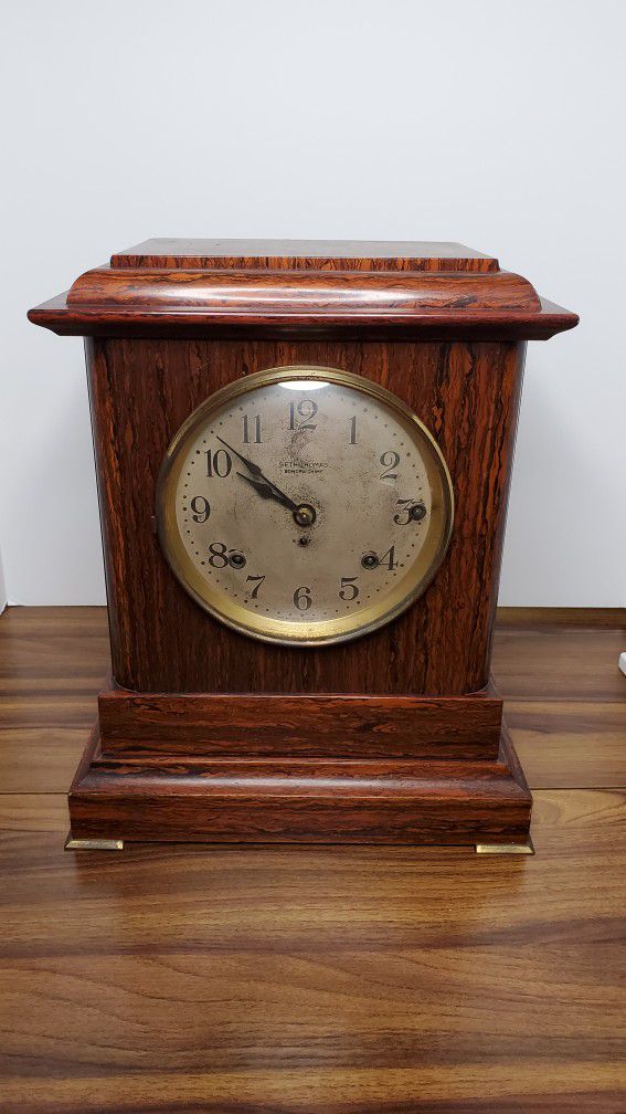 Antique Seth Thomas Mantle Clock Sonora Chime with key