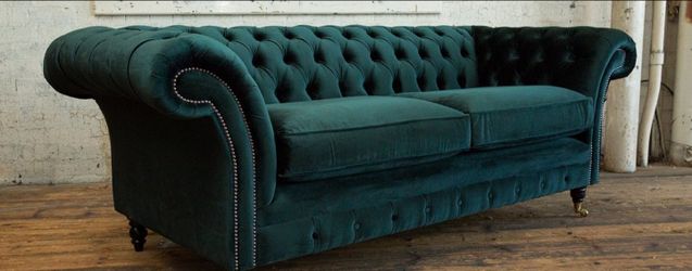 Vintage green couch