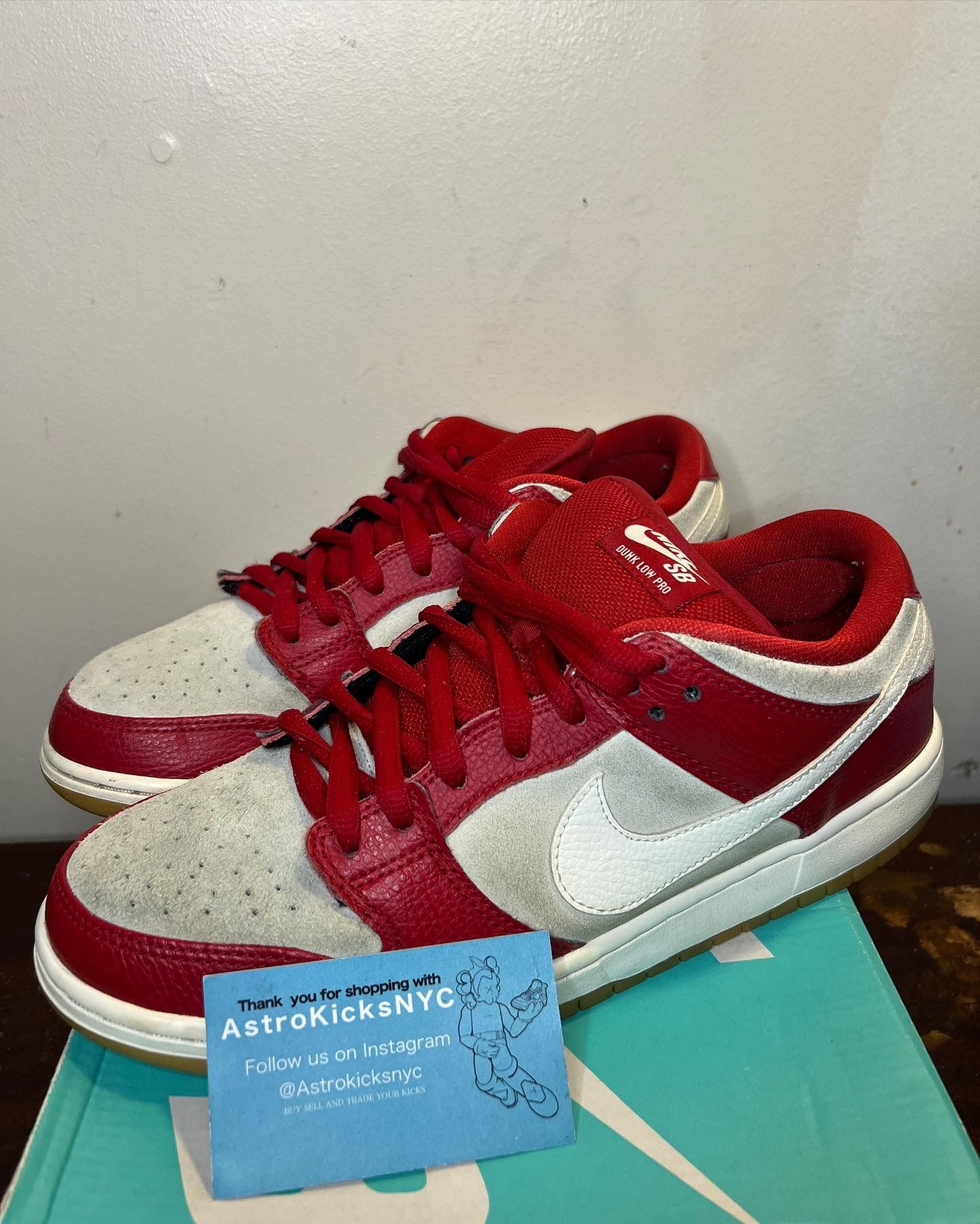 Men's Nike dunk low SB Valentine's day size 10