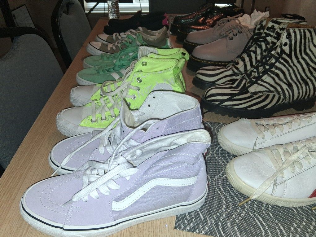 HUGE LOT OF SHOES DR MARTENS VANS CONVERSE DC ADDIDAS