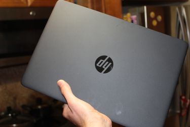Negotiable Hp laptop i5 like new, strong quiet 10/10