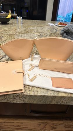 Oroton 5pc Accessory Set