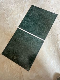 Green Marble Pattern Floor Tiles – Set of 25