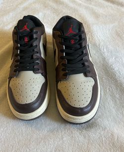 NIKE AIR JORDAN SHOES