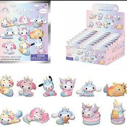 Hello kitty and friends Figural Bag clip/ keychain blind bag