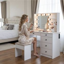 Vanity 