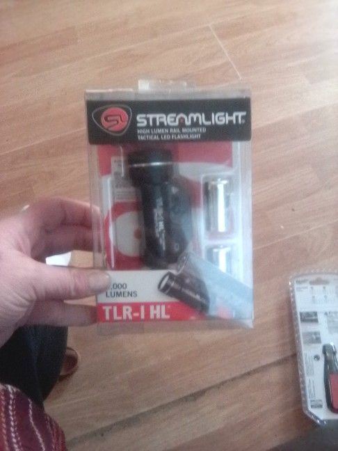 STREAMLIGHT 1,000 LUMENS TLR-1 HL
