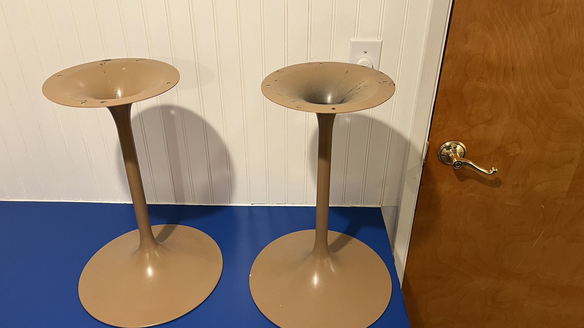 Vintage Bose 901 Speaker Stands