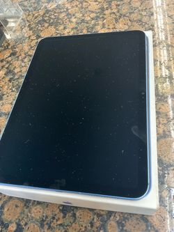 iPad 10th gen