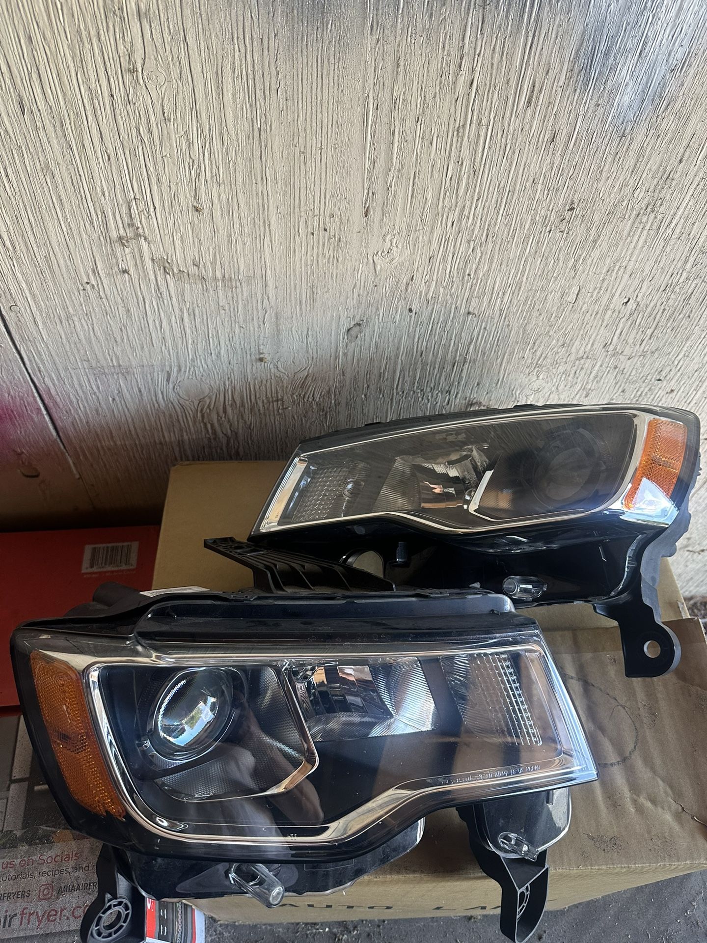 OEM Grand Cherokee Headlights