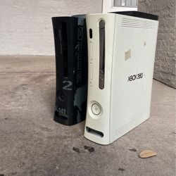 2 Xbox 360s