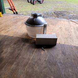 Mercury Vapor  Security Light