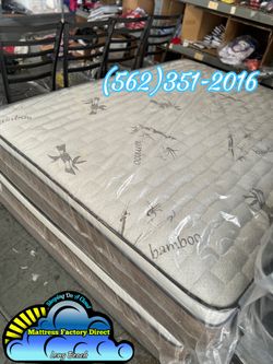 King Pillowtop mattress and Boxspring bed set Nuevo new