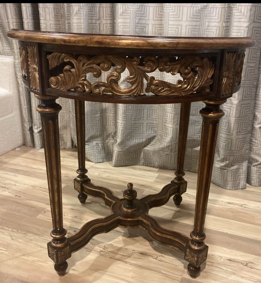 Maitland Smith Round Mahogony Carved End Table 3030-944