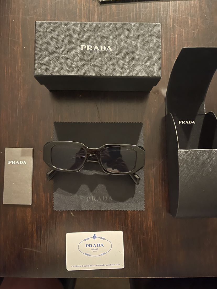 Prada Glasses All black Never Worn (Taking best offer)