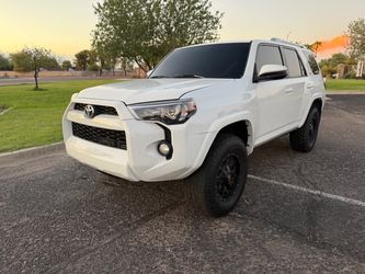 Toyota 4Runner SUV White