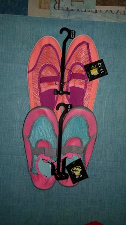 Beach or pool shoes
