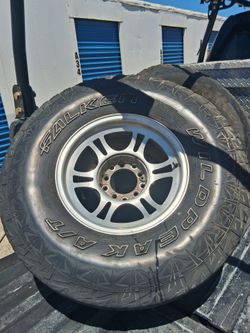 2015 Toyota Tacoma 4WD tires