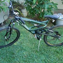 SCHWINN impact 24 speed Shimano derailleur full suspension 26" Bike