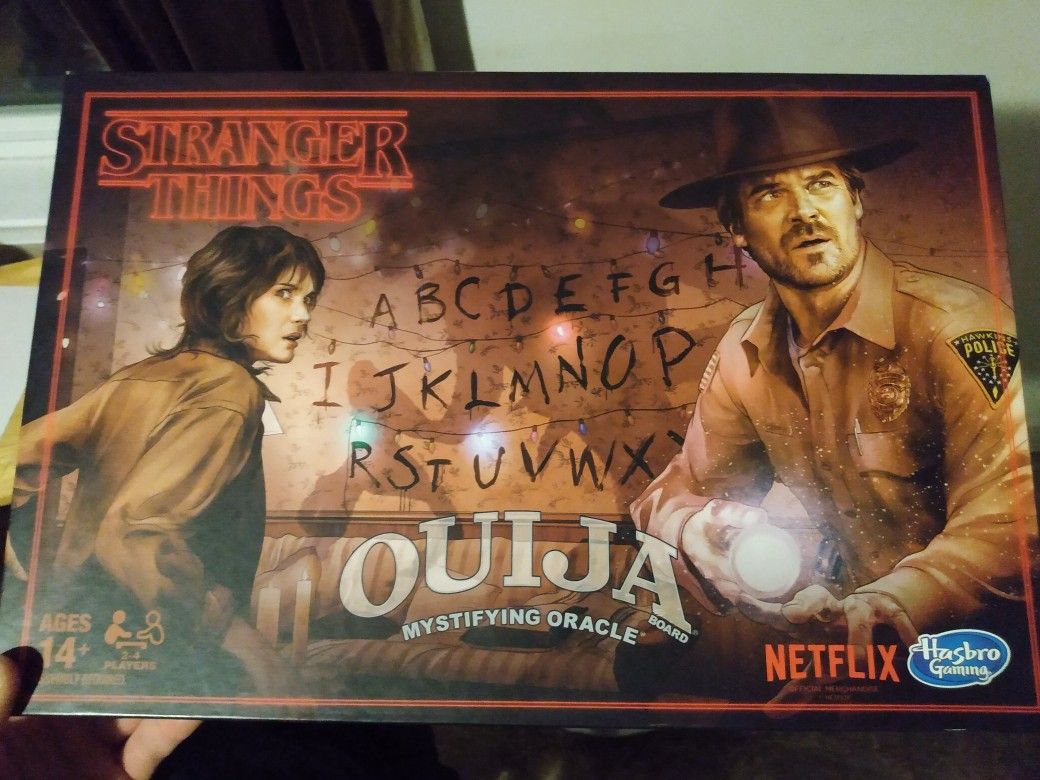 Stranger things Ouija board game