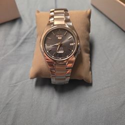 Seiko 5 Automatic Grey Dial Men's Watch