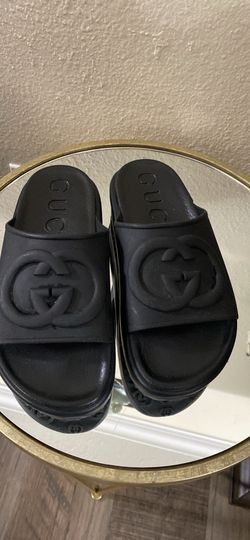 Women’s Gucci Sandals