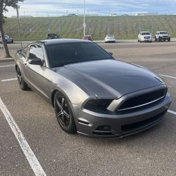 2013 Ford Mustang V6