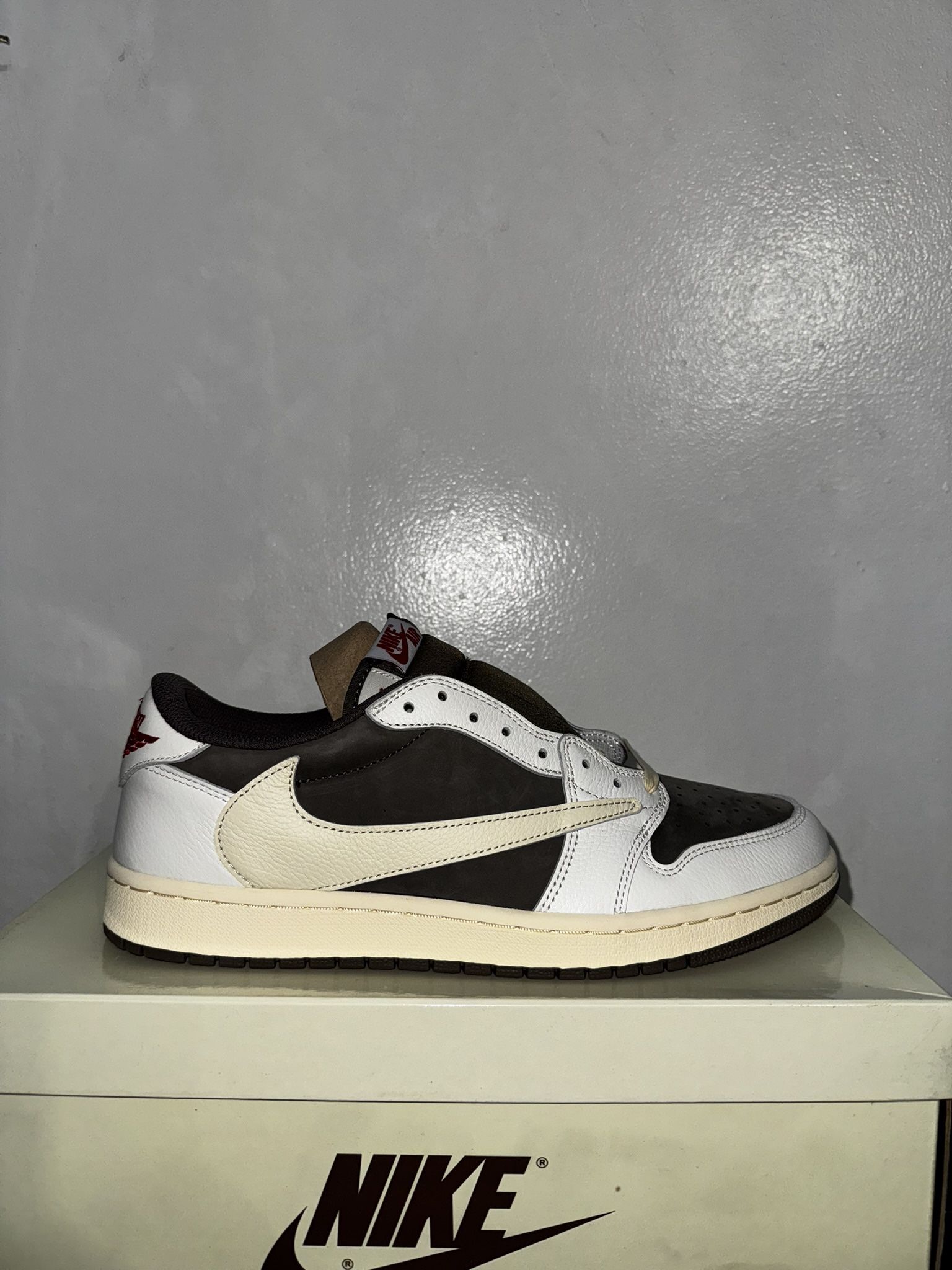 Travis Scott Reverse Mocha Low