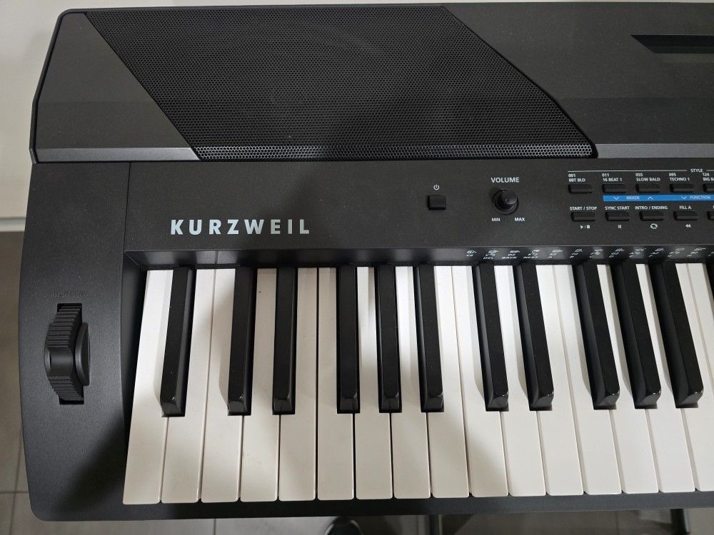 Kurzweil KA-120 Digital Piano Keyboard
