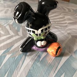Halloween Porcelain Black cat Standing On Head With Pumpkin - 4.5” Tall